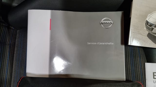 2019 NISSAN LEAF - 59