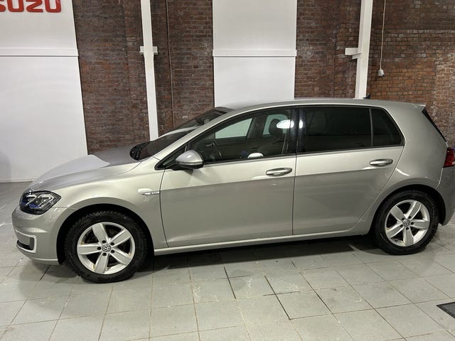 WVWZZZAUZJ8910911 2018 VOLKSWAGEN GOLF-0