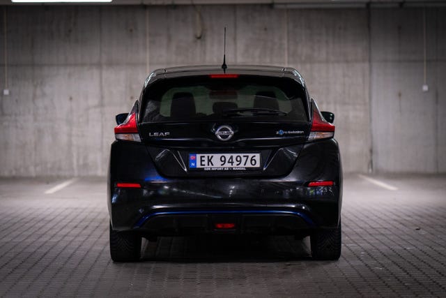 SJNFAAZE1U0019803 2018 NISSAN LEAF-3