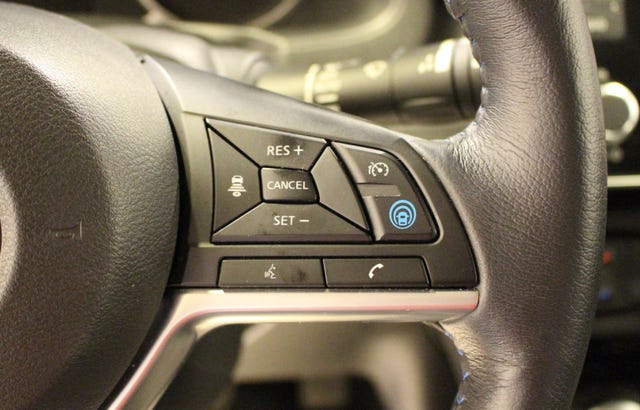 2022 NISSAN LEAF - 20