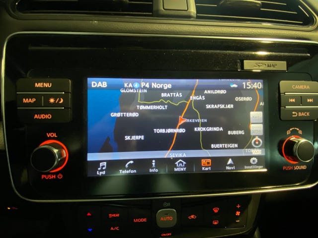 2019 NISSAN LEAF - 26