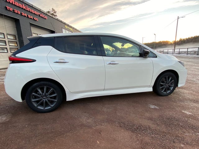 2019 NISSAN LEAF - 13