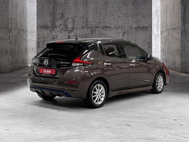 SJNFAAZE1U0036724 2018 NISSAN LEAF-3