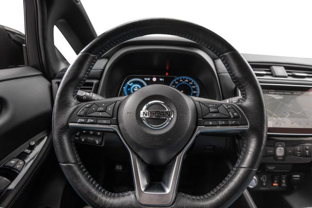 2020 NISSAN LEAF - 9