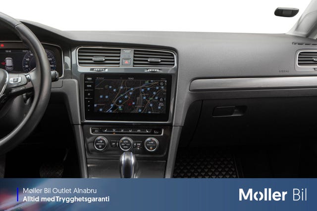 2019 VOLKSWAGEN GOLF - 23