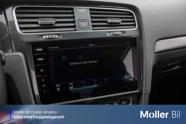 2019 VOLKSWAGEN GOLF - 25