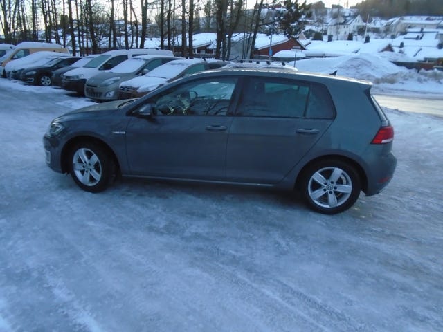 2018 VOLKSWAGEN GOLF - 8