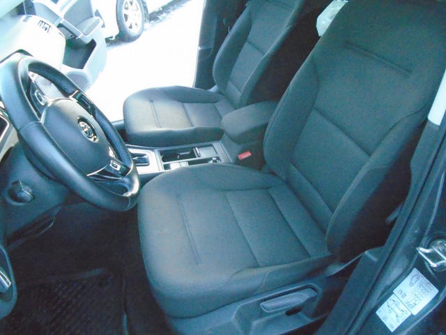 2018 VOLKSWAGEN GOLF - 16