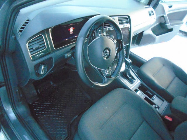 2018 VOLKSWAGEN GOLF - 15