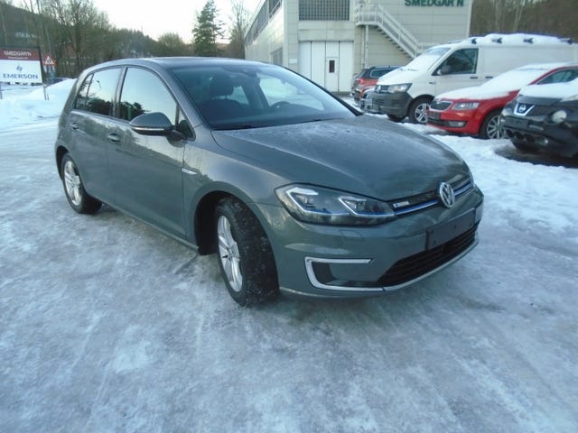 WVWZZZAUZJ8903491 2018 VOLKSWAGEN GOLF-2