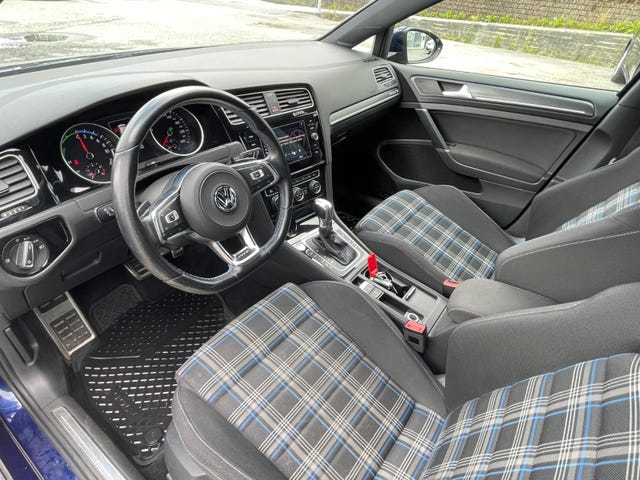 2018 VOLKSWAGEN GOLF - 8