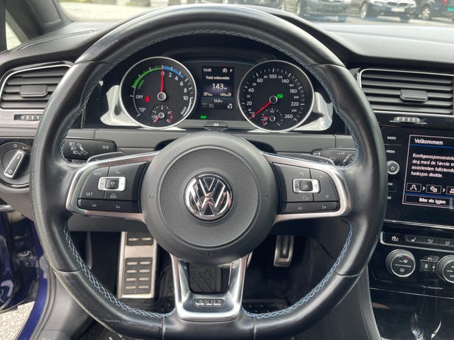 2018 VOLKSWAGEN GOLF - 11
