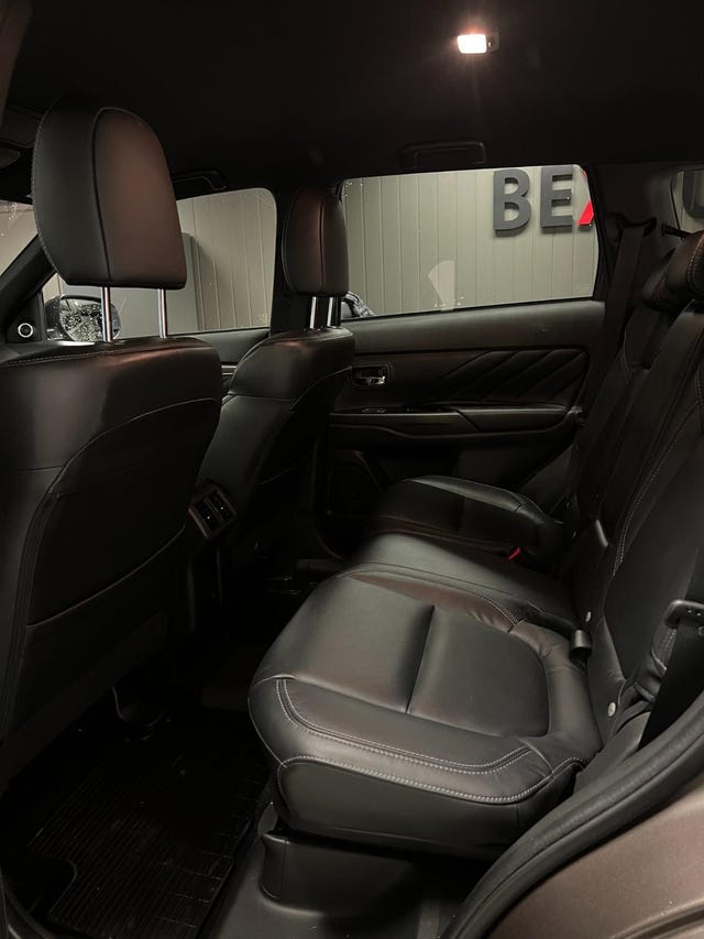 2020 MITSUBISHI OUTLANDER - 31