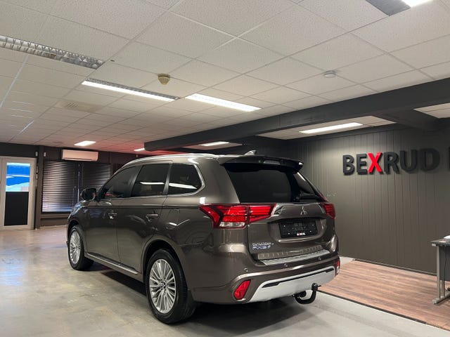 JMBXDGG3WLZ014805 2020 MITSUBISHI OUTLANDER-2