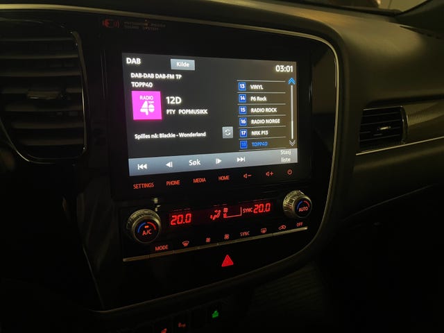 2020 MITSUBISHI OUTLANDER - 24