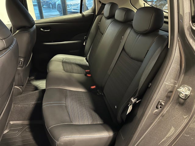 2019 NISSAN LEAF - 22