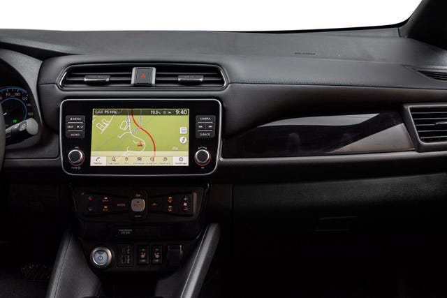 2022 NISSAN LEAF - 43
