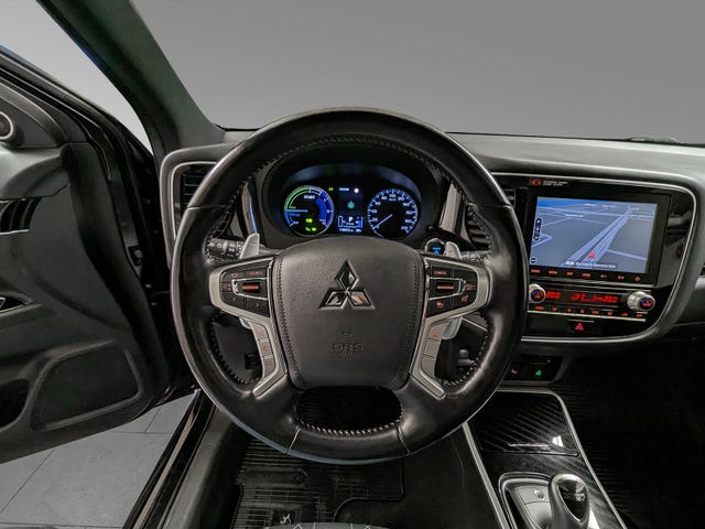 2020 MITSUBISHI OUTLANDER - 23