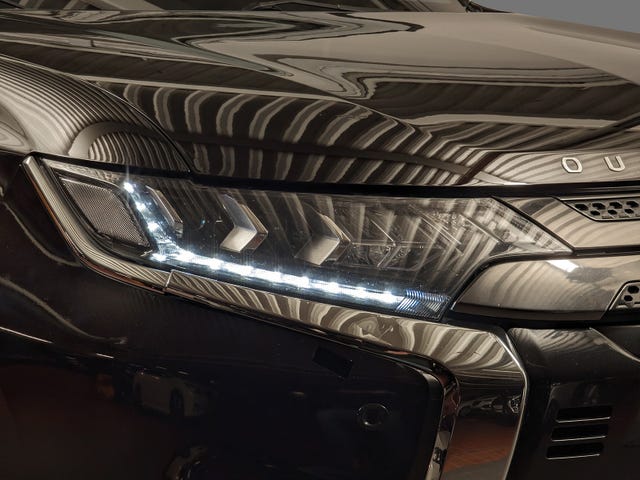 JMBXDGG3WLZ003890 2020 MITSUBISHI OUTLANDER-1