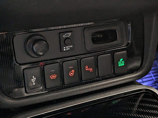 2020 MITSUBISHI OUTLANDER - 27