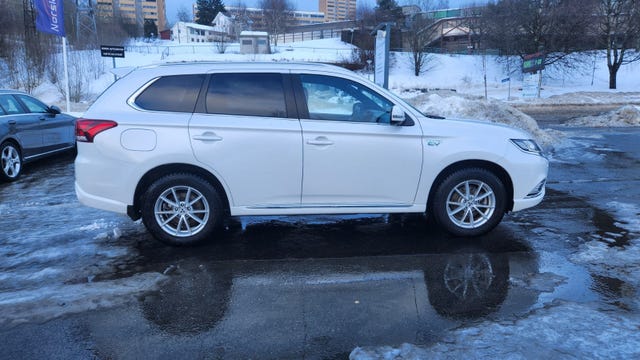 JMBXDGG3WLZ013446 2020 MITSUBISHI OUTLANDER-4