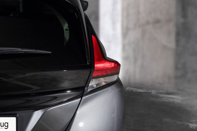 2022 NISSAN LEAF - 7