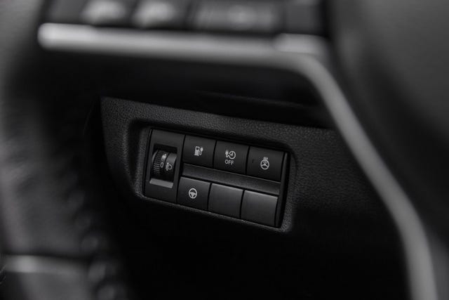 2022 NISSAN LEAF - 18