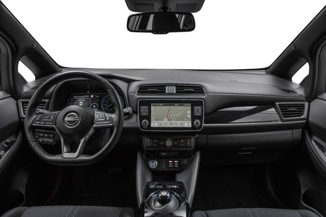 2022 NISSAN LEAF - 13