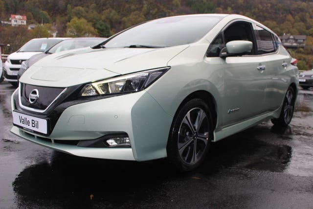SJNFAAZE1U0005672 2018 NISSAN LEAF-1