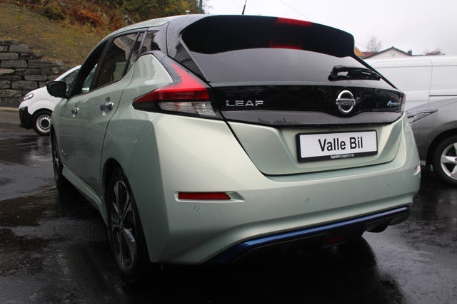 SJNFAAZE1U0005672 2018 NISSAN LEAF-2