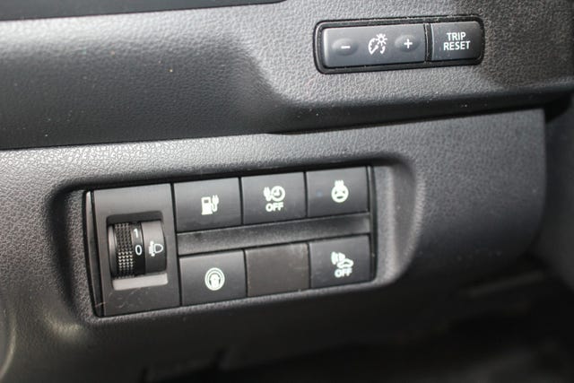 2018 NISSAN LEAF - 11