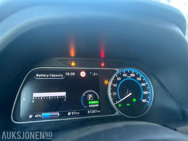 2019 NISSAN LEAF - 22