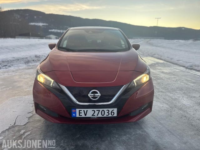 2019 NISSAN LEAF - 9