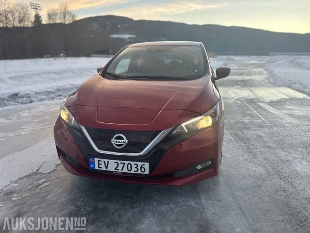SJNFAAZE1U0036373 2019 NISSAN LEAF-2