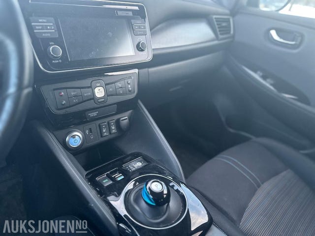 2019 NISSAN LEAF - 15