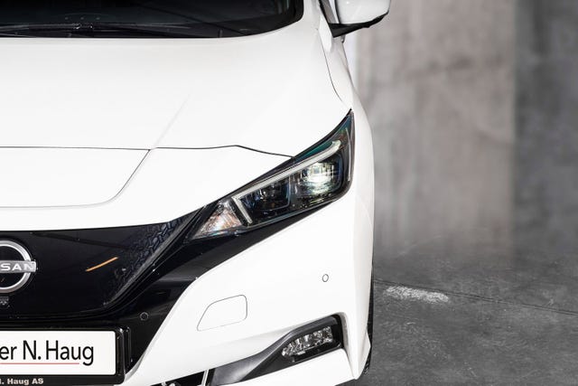 SJNFAAZE1U0168103 2022 NISSAN LEAF-2