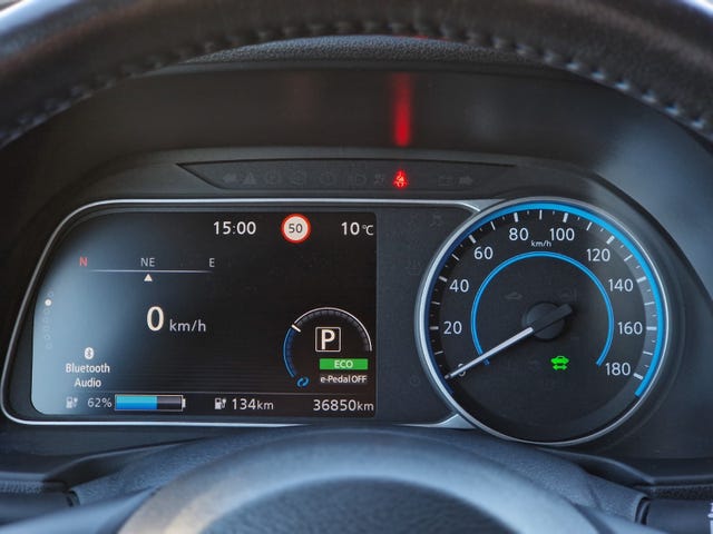 2019 NISSAN LEAF - 13