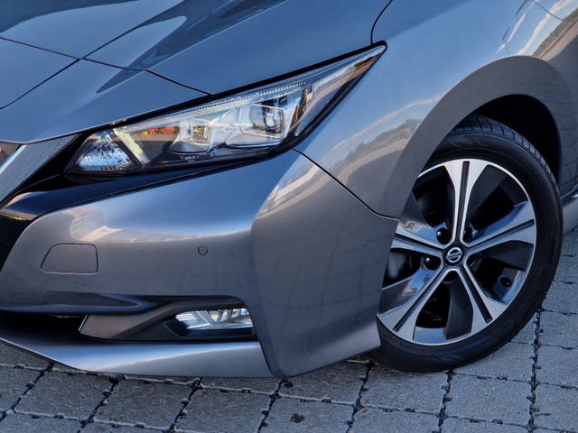 SJNFAAZE1U0054377 2019 NISSAN LEAF-4