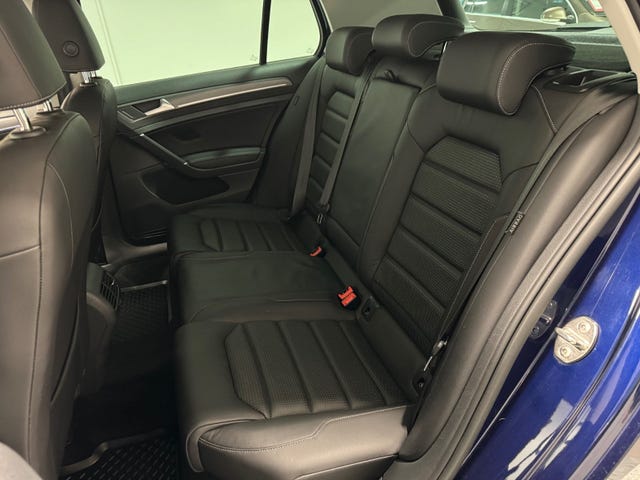 2019 VOLKSWAGEN GOLF - 27