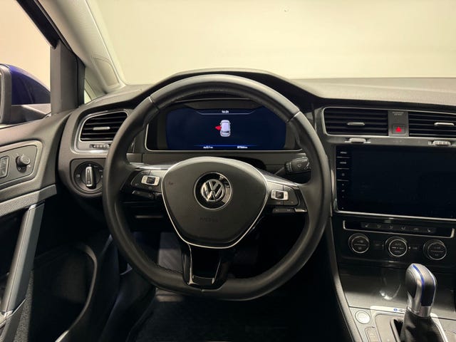 2019 VOLKSWAGEN GOLF - 15
