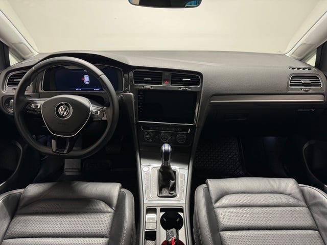 2019 VOLKSWAGEN GOLF - 9