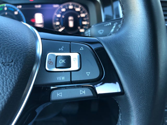 2019 VOLKSWAGEN GOLF - 13