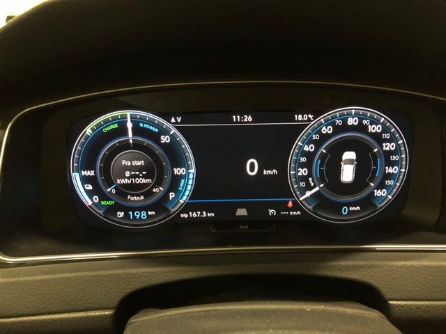 2019 VOLKSWAGEN GOLF - 18