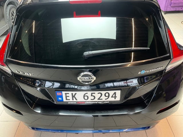 2018 NISSAN LEAF - 8