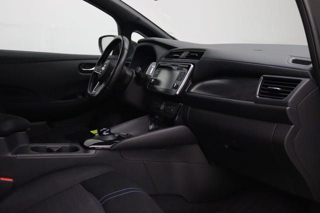 2018 NISSAN LEAF - 21