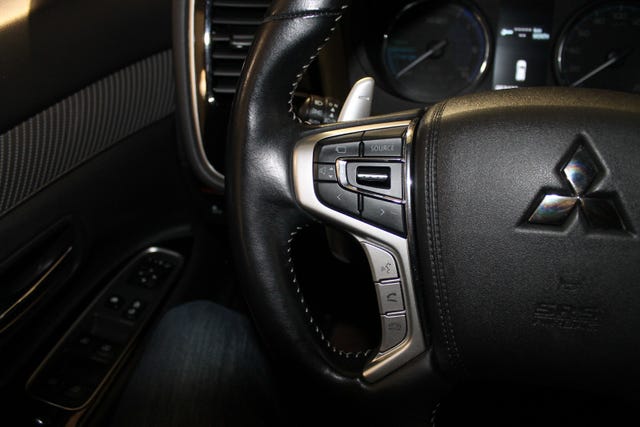 2020 MITSUBISHI OUTLANDER - 18
