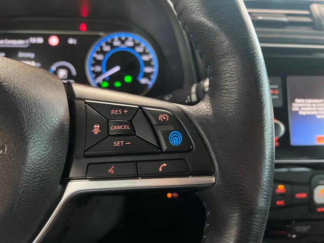 2019 NISSAN LEAF - 15
