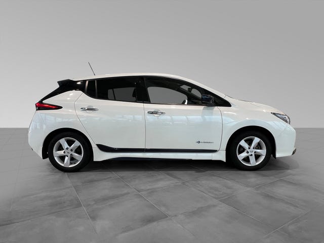 2019 NISSAN LEAF - 8