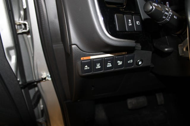 2020 MITSUBISHI OUTLANDER - 19