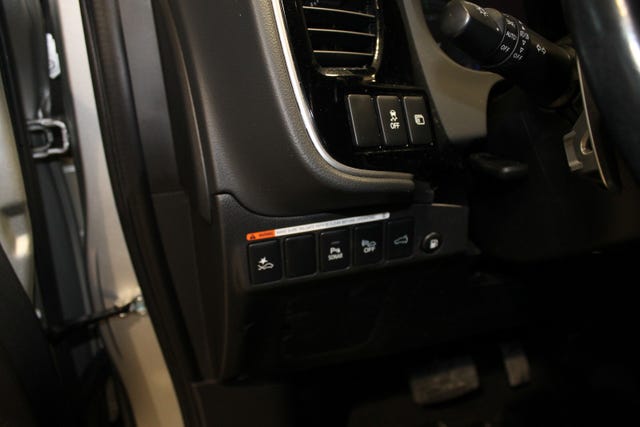 2020 MITSUBISHI OUTLANDER - 16